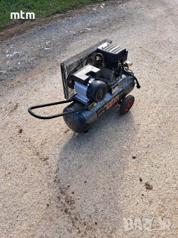 компресор за въздух , снимка 2 - Компресори - 54047738