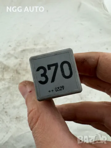 Управляващ блок/Време за подгряване/Реле подгрев 370 за VW Audi Seat 8D0 951 253