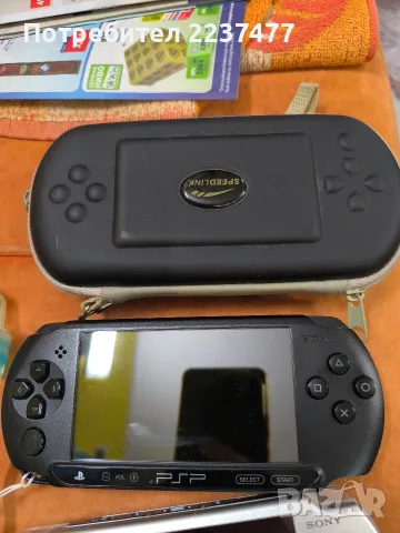 лот от две psp 1004 и 2004, снимка 2 - PlayStation конзоли - 56200912