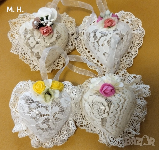 Ръчно декорирани пластмасови сърца в стил Шаби шик , снимка 3 - Декорация за дома - 53122077