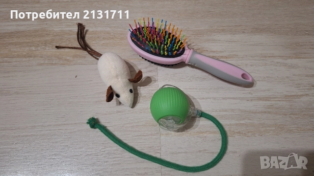 Самозадвижваща се интерактивна играчка, играчка мишка и четка за котка или куче 