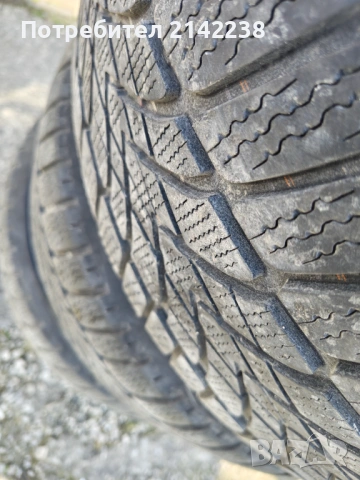 Продавам гуми 225 50 17, снимка 2 - Гуми и джанти - 54160786