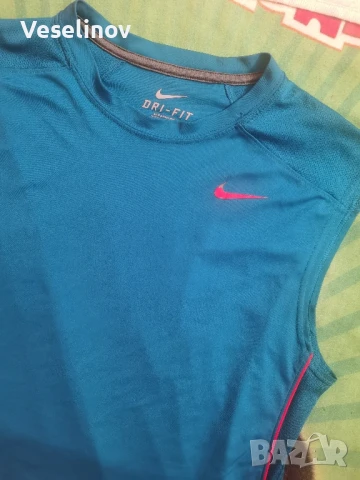 Nike Air размер L , снимка 2 - Тениски - 50956438