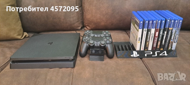 Playstation 4 + 2 джойстика + док. станция за зареждане