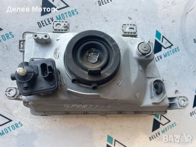 Фар за Kia Sportage десен, 1994-2002 г., Киа Спортидж, снимка 2 - Части - 50712247