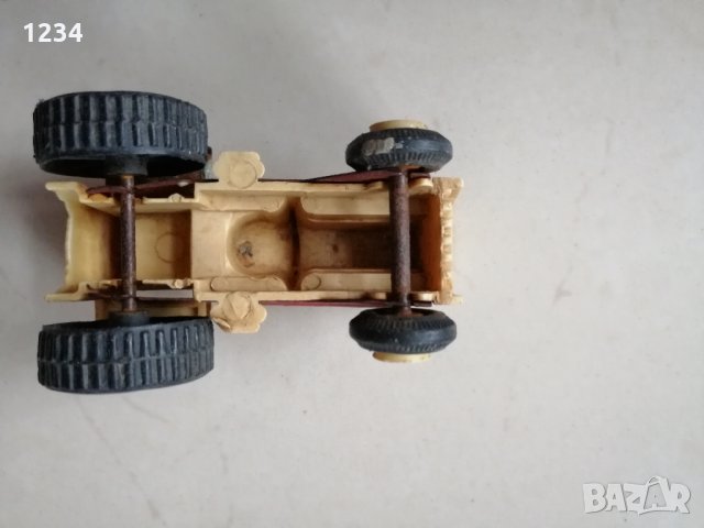 Старо ламаринено тракторче , снимка 3 - Коли, камиони, мотори, писти - 31234108
