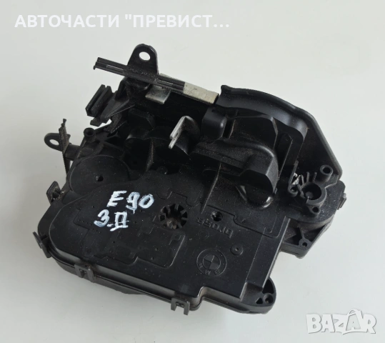 Задна Дясна Брава Врата БМВ е90 е91 BMW e90 e91 05-10г ОЕМ 7060296