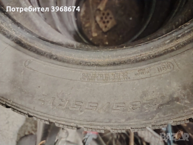 Зимни гуми 235/55/17, снимка 4 - Гуми и джанти - 52741120
