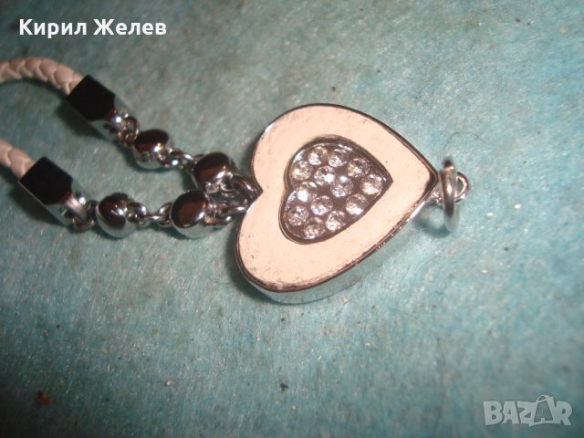 МОДНО СЪРЦЕВИДНО АРТ КОЛИЕ БЛАГОРОДНА СТОМАНА ЦИРКОНИ и ПЛЕТЕНО ШНУРЧЕ 27355, снимка 3 - Колиета, медальони, синджири - 35100783