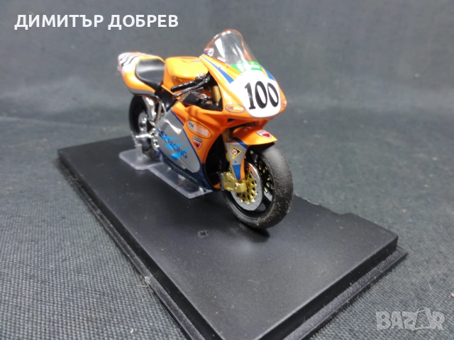 1/24 МАЩАБЕН МОДЕЛ МОТОЦИКЛЕТ МОТОР DICATI 996R, снимка 6 - Колекции - 51934130