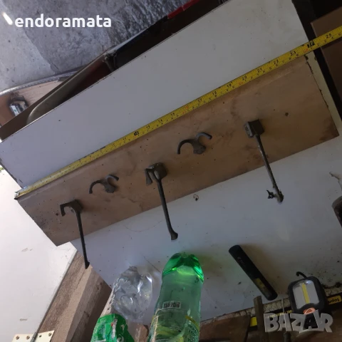 Стара дървена закачалка-60см