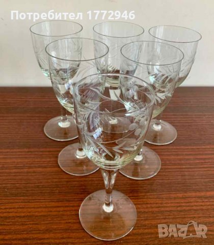 Кристални гравирани чаши на столче, снимка 3 - Чаши - 37487263