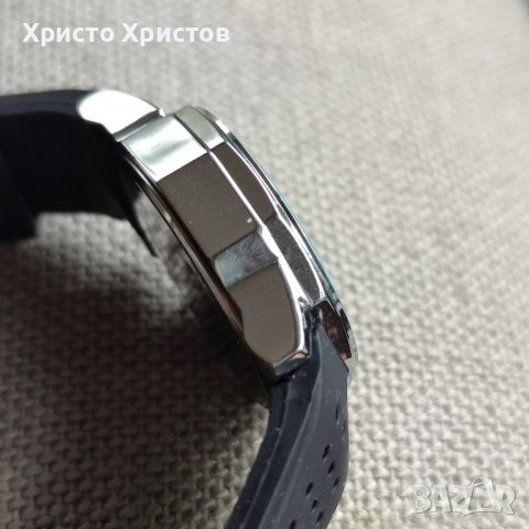 Мъжки часовник CORUM ADMIRAL'S  CUP , снимка 5 - Мъжки - 41864039