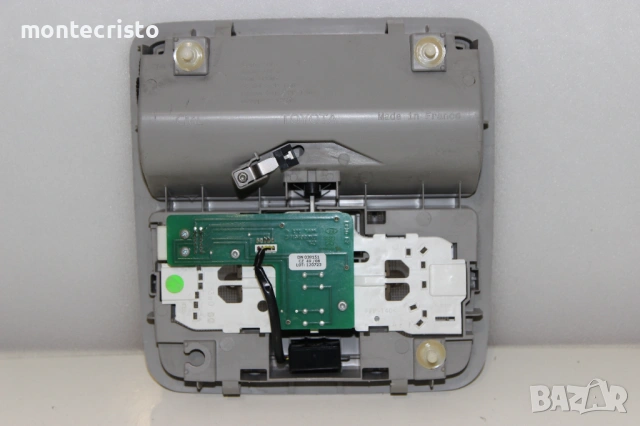 Централен плафон Toyota Avensis T270 T27 (2009-2012г.) Тойота Авенсис, снимка 4 - Части - 53185877