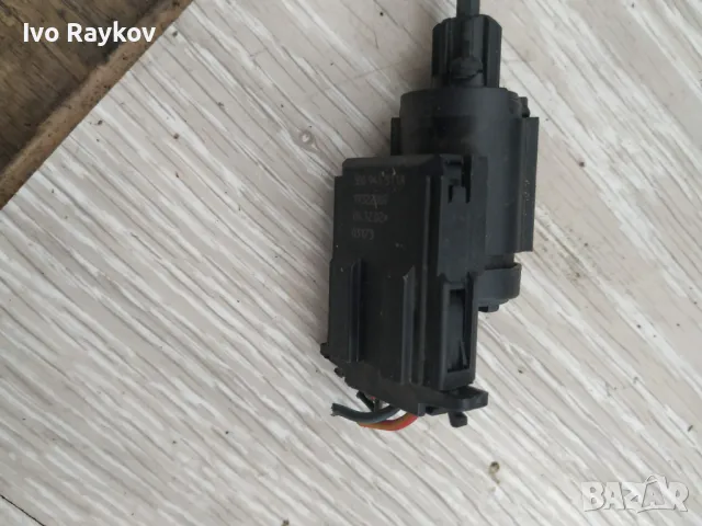 Стоп машинка 3B0945511A за VW