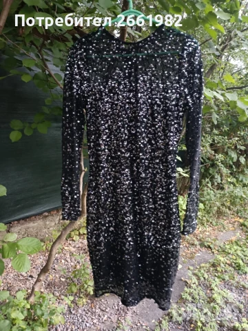 Официална черна рокля с пайети 