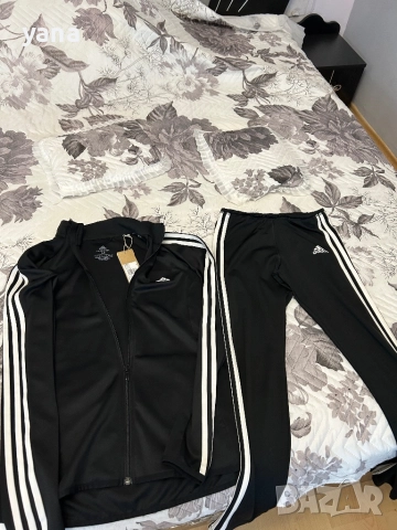 Нов екип дамски, снимка 2 - Спортни екипи - 52645842