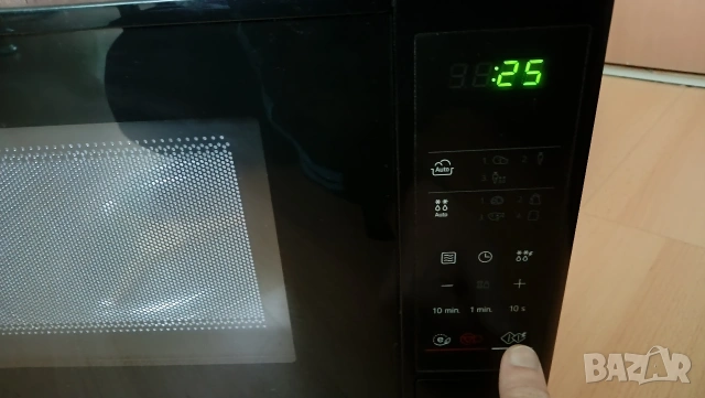 Микровълнова LG, снимка 3 - Микровълнови - 53145084