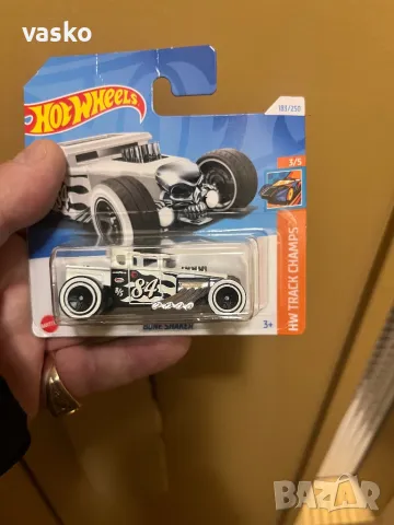 Hot wheels TH-нов, снимка 3 - Колекции - 49237106