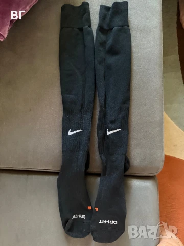 Гети nike за футбол 39 номер-5 лв