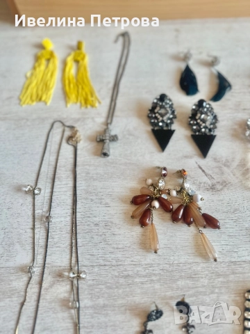 Дамски обеци и бижута, снимка 4 - Обеци - 51654568