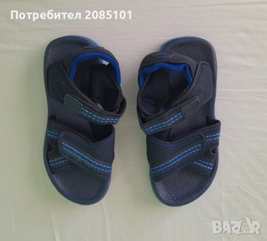 Дамски и мъжки чехли и сандали, снимка 6 - Чехли - 41806709