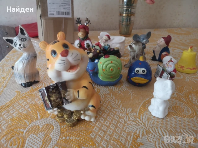 Керамични фигурки и касички, снимка 2 - Фигурки - 51336053