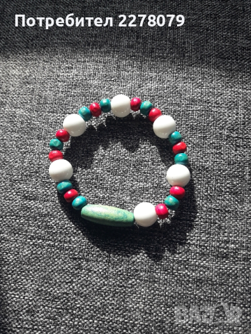 Гривни от различни камъни - ръчна изработка