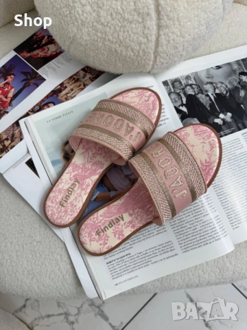 Нови дрехи, чанти и чехли, снимка 17 - Други - 53155863