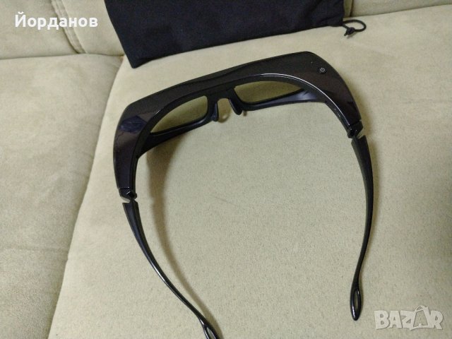 Активни 3D очила Sony TDG-BR250, снимка 2 - Стойки, 3D очила, аксесоари - 42639634