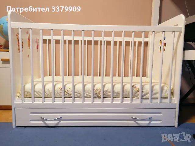 Бяло масивно детско легло мечо пух с прегради и голямо чекмедже, снимка 2 - Бебешки легла и матраци - 55890106