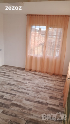 Къща с голям двор с.Ветрен, снимка 8 - Къщи - 52703381