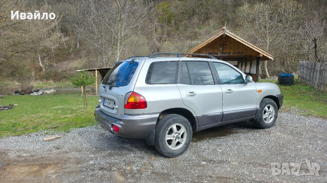 Hyundai Santa Fe 2.0 CRDI 4X4, снимка 4 - Автомобили и джипове - 54022605
