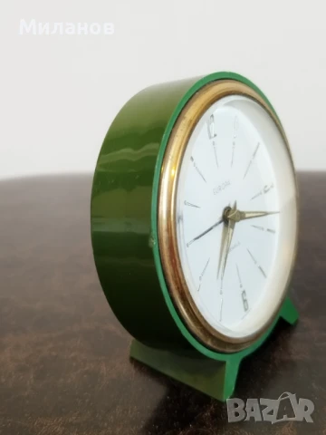 Стар механичен будилник, настолен часовник, снимка 5 - Антикварни и старинни предмети - 50785927
