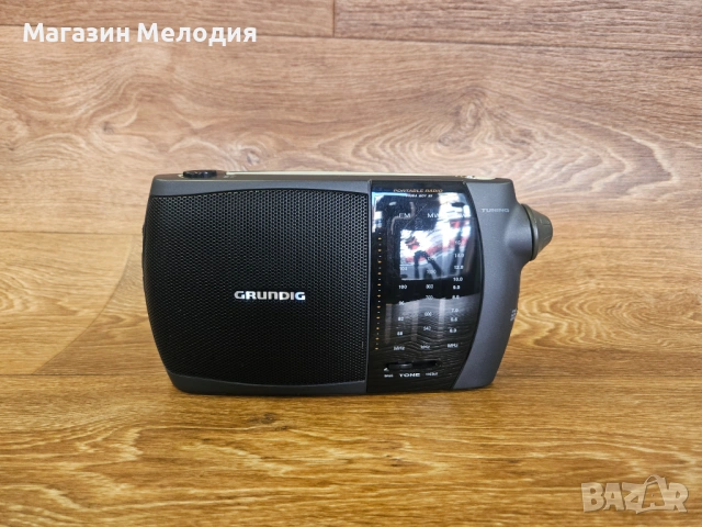 Радио Радио Grundig Prima Boy 80 Black – Ретро радио с немско качество и отличен звук.