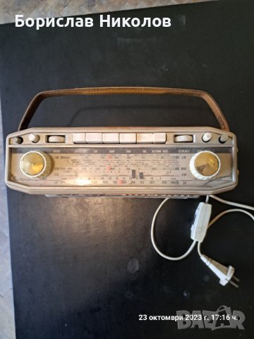 Ретро радио, снимка 8 - Антикварни и старинни предмети - 40396363