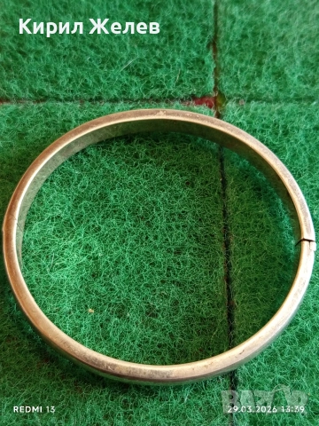 Сребърна класически модел гривна тип бангъл стил и елегантност 51800