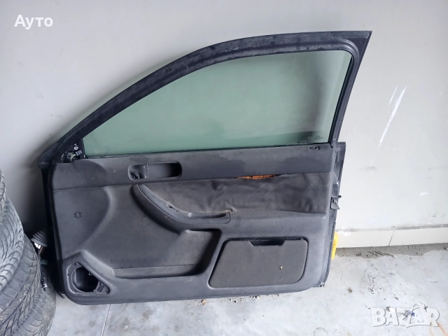 Дясна врата за Ауди а3 2001 , снимка 2 - Части - 52397646