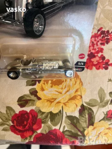 Hotwheels Premium Jay Leno Tank Car, снимка 3 - Колекции - 50342794