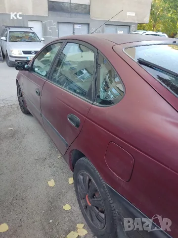 Тойота Авенсис 1.8, снимка 4 - Автомобили и джипове - 56303449