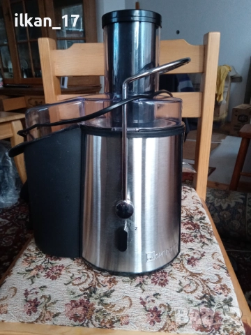 Сокоизтисквачка CLATRONIC - 1000w Внос от Германия. Неразличимо от ново, снимка 10 - Сокоизстисквачки и цитрус преси - 52954684