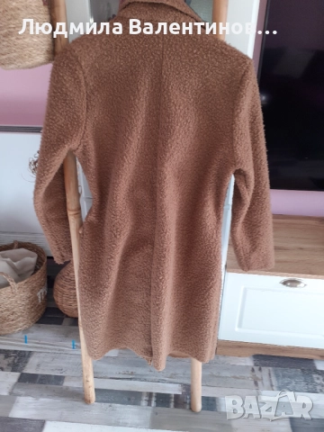 Палто в бежаво, снимка 3 - Палта, манта - 52961876