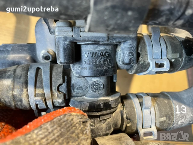 Сет Маркучи Контролен Клапан Охладителна Система 5Q0906457C Volkswagen ID.3 E11 pro, снимка 4 - Части - 50892835