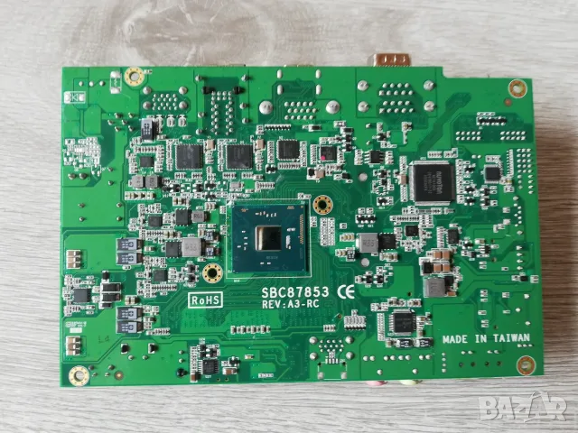 Axiomtek eBox626-853-FL Fanless Embedded PC, снимка 4 - Дънни платки - 56126644