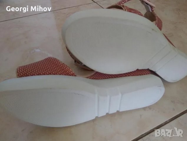 НОВИ!!! Сандалки цвят пудра номер 38 еко кожа НОВИ!!! , снимка 4 - Сандали - 30879013