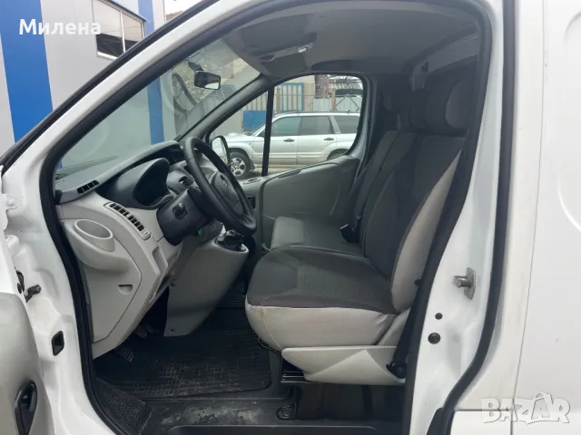 Opel Vivaro 2013 г. 2.0 CDTI 115 к.с., снимка 6 - Бусове и автобуси - 49170791