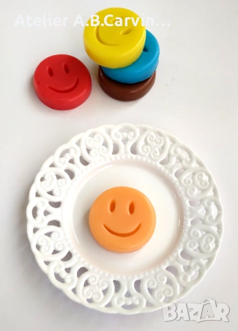   Цветни, ароматни, глицеринови мини сапунчета емотикони, 10 бр. за подарък на вашите гости, снимка 3 - Декорация за дома - 54000210