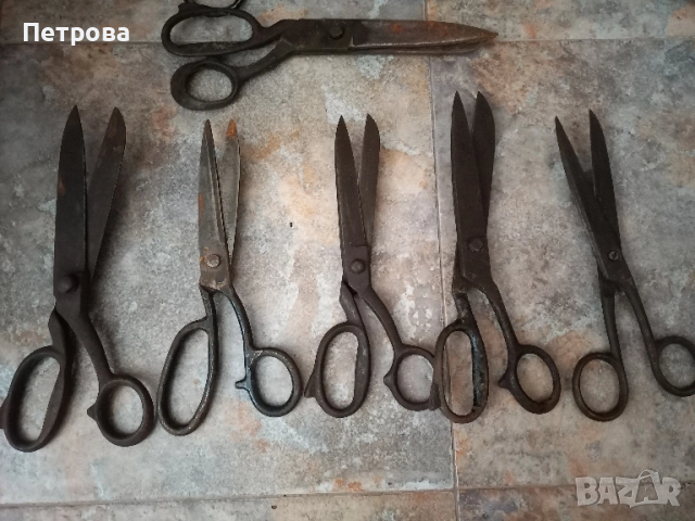 Седем броя стари ножици , снимка 9 - Антикварни и старинни предмети - 52145149