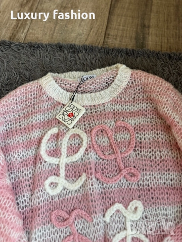 Дамски пуловер Loewe, снимка 5 - Блузи с дълъг ръкав и пуловери - 52464278