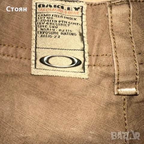 Vintage 90s Oakley baggy shorts, снимка 3 - Къси панталони - 50621901